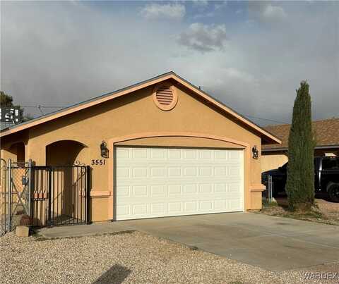 3551 E Warbler Lane, Kingman, AZ 86409