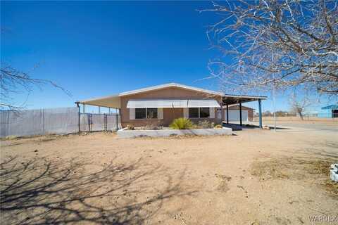 3475 N Adobe Road, Golden Valley, AZ 86413