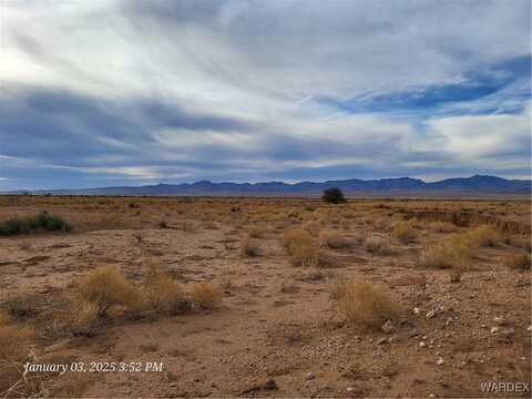 5951 N Webb Drive, Kingman, AZ 86401