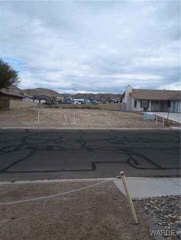2920 Country Club Drive, Bullhead City, AZ 86442