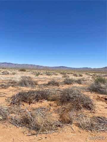 000 Moonscape Way, Kingman, AZ 86401