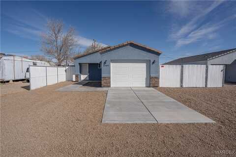 2465 E Devlin Avenue, Kingman, AZ 86409
