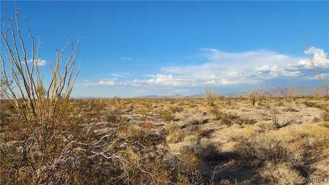 W Wilshire Road lot: 22, Yucca, AZ 86438