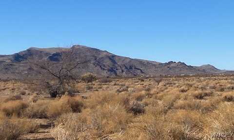 178 N Truman Road, Golden Valley, AZ 86413