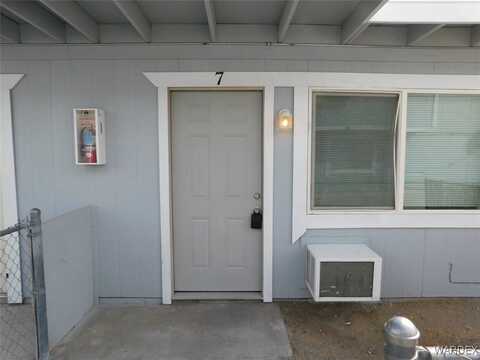 1567 Sierra Vista, Bullhead City, AZ 86442