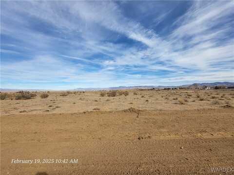 7735 E Chaparral Drive, Kingman, AZ 86401