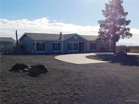 4000 N Ehrenberg Road, Golden Valley, AZ 86413