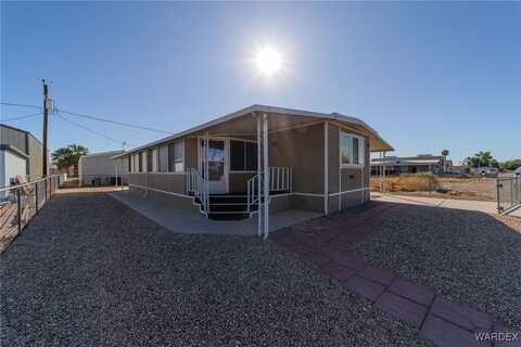 7890 S Whitewing Dr, Mohave Valley, AZ 86440
