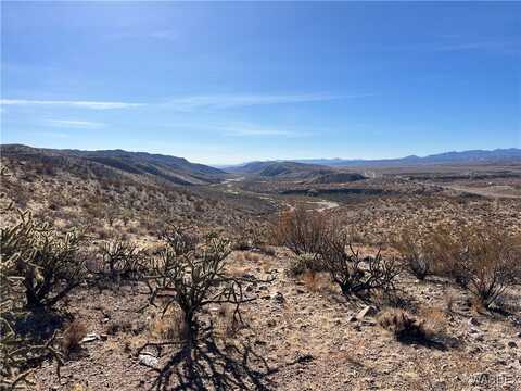 36 S Hawk Circle, Kingman, AZ 86409