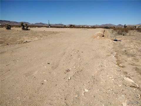 7543 W Shipp, Golden Valley, AZ 86413