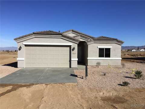 7319 E Winchester Drive, Kingman, AZ 86401