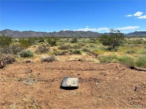 N Mobile Road, Golden Valley, AZ 86413