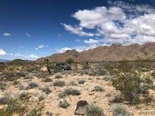 E Highland unit: 15, Yucca, AZ 86438