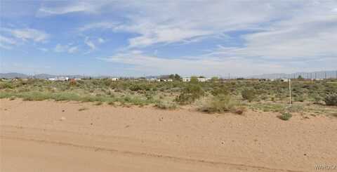 W Redwall Drive lot: 68-F4, Golden Valley, AZ 86413