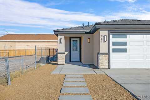 851 Sea Spray Drive, Bullhead City, AZ 86442