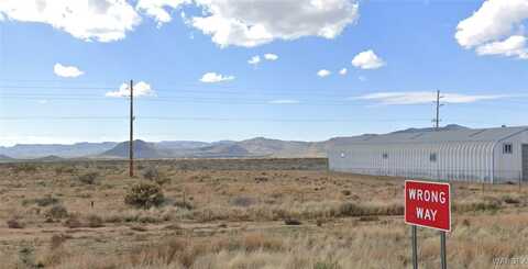 Hwy 93 lot: 7, Golden Valley, AZ 86413