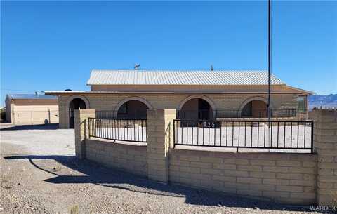 725 W Queen Tut Drive unit: 8, Meadview, AZ 86444