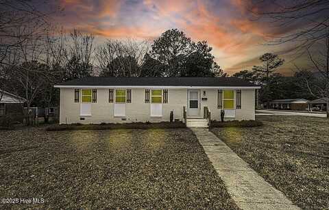 609 Hines Street W, Wilson, NC 27893