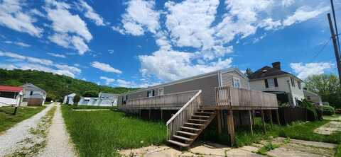 120 Poplar Avenue, Moundsville, WV 26041