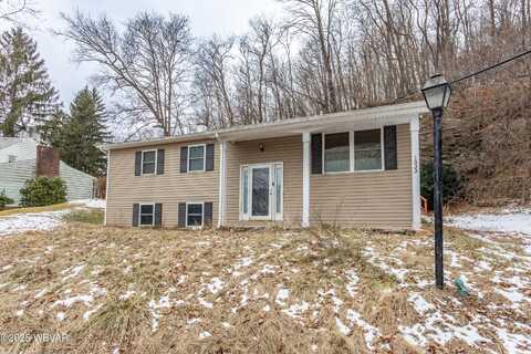 1833 POCO LANE, Williamsport, PA 17701