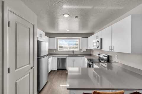 128 N Lone Rock, Hurricane, UT 84737
