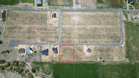 330 E 50 S, Tropic, UT 84776