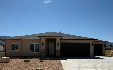 4886 N Springfield CIR, Enoch, UT 84721