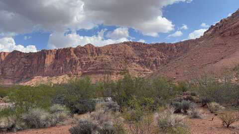 823 N Agave CT, Ivins, UT 84738