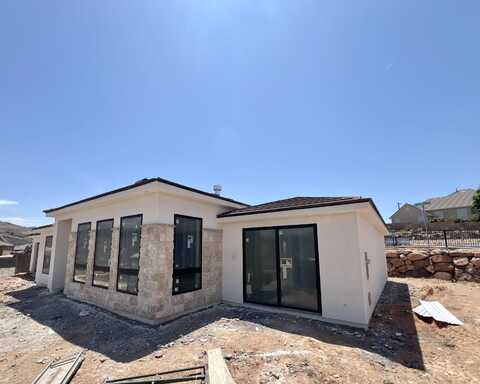 1043 N FALCON RIDGE VIEW E, Hurricane, UT 84737
