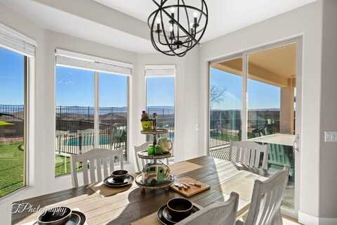 1010 N Mountainside Ave, Washington, UT 84780