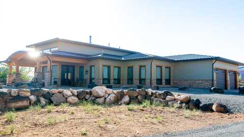 630 W 150 S, Torrey, UT 84775