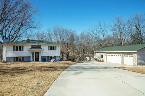 2490 Joplin Avenue, Denver, IA 50622