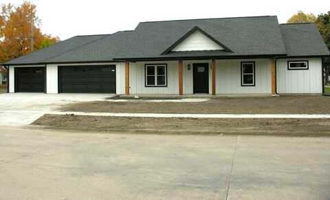 310 N 11th Street, Osage, IA 50461