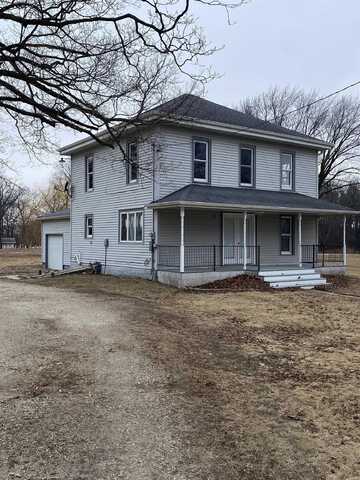 545 N 1st St, Maynard, IA 50655