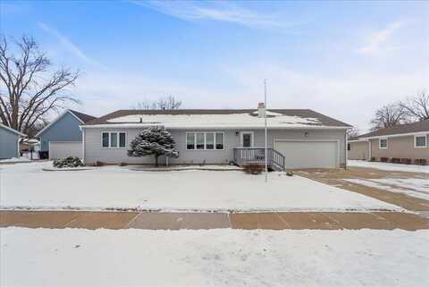 1505 Orchard Drive, Cedar Falls, IA 50613