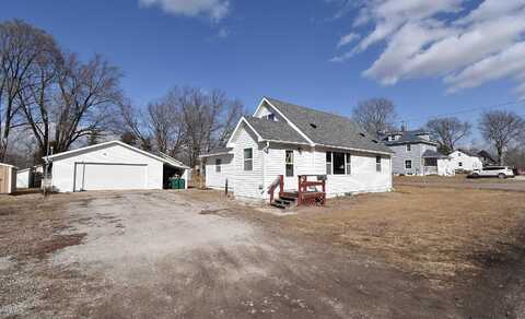 111 Spruce Street, Quasqueton, IA 52326