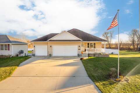 141 Greenbush Drive, Raymond, IA 50667