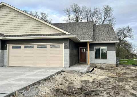 1789 Golf Course Boulevard, Independence, IA 50644
