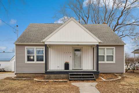 1134 6th Street, Jesup, IA 50648