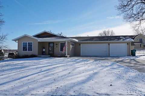 206 S Jackson Street, Charles City, IA 50616