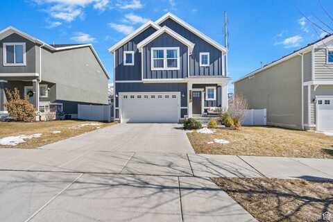 2626 N AIRMEN, Layton, UT 84040