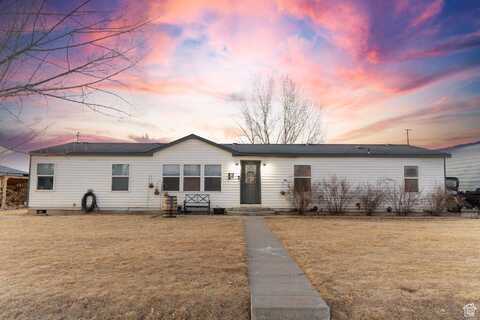 9164 E 6000 N, Lapoint, UT 84039