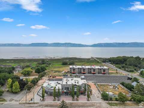 122 S BEAR, Garden City, UT 84028