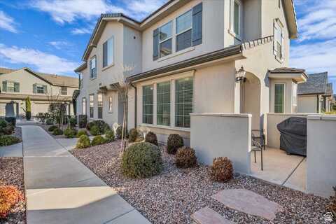1906 E HOLIDAY, Washington, UT 84780