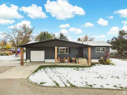 190 E 200 S, Mount Pleasant, UT 84647