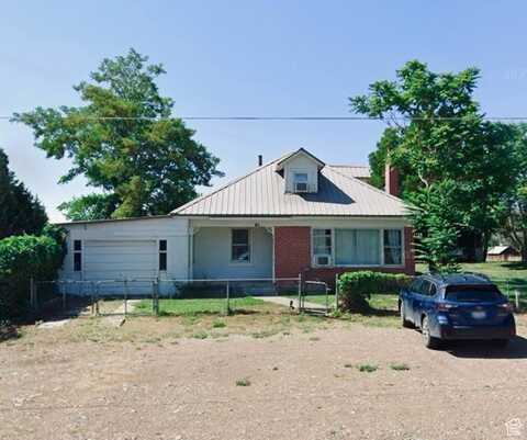60 E 300 S, Escalante, UT 84726