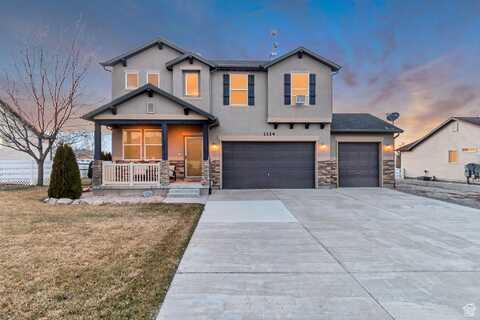 1114 ALEXANDER, Grantsville, UT 84029