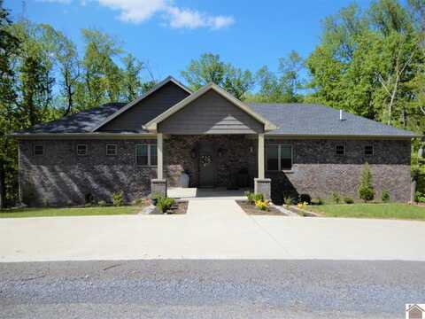 62 Charlotte Cove, Cadiz, KY 42211