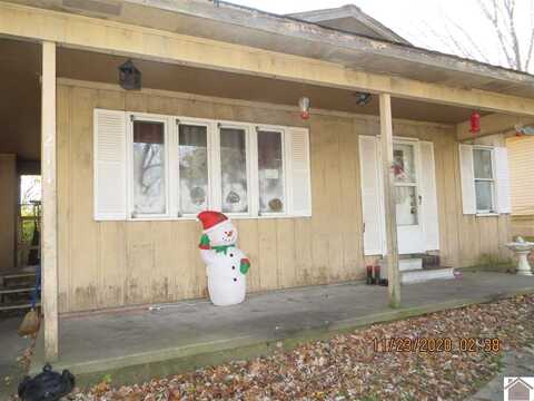 211 Jackson St., Bardwell, KY 42023