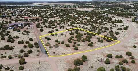 8542 Airport Drive, White Mountain Lake, AZ 85912